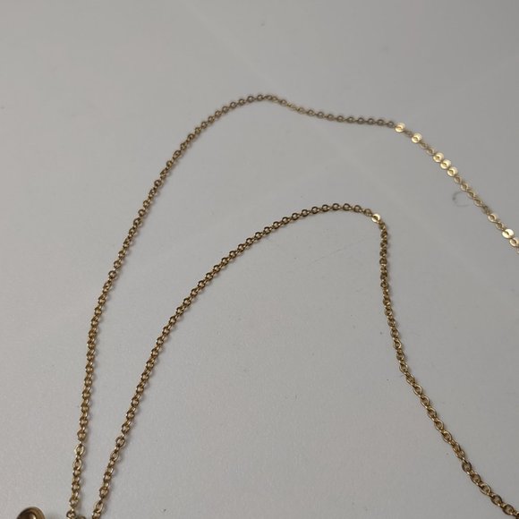 Gold Tone Bow And Faux Pearl Pendant Necklace 18 Inches Long - Picture 10 of 12